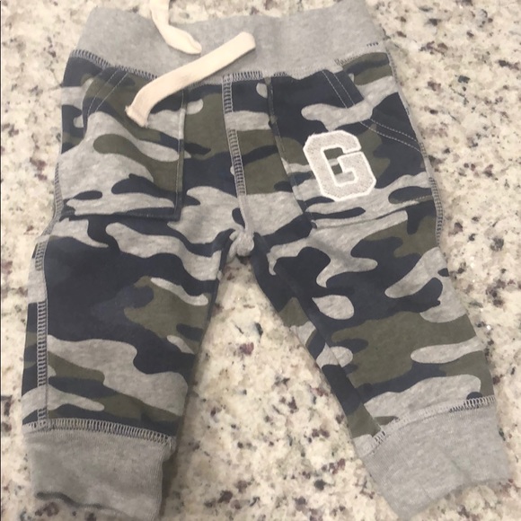 Gap Hoodie Set 6-12 months - Picture 3 of 3